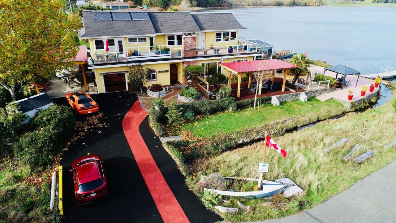Birds Of A Feather Victoria Oceanfront Studio Suites Colwood Экстерьер фото